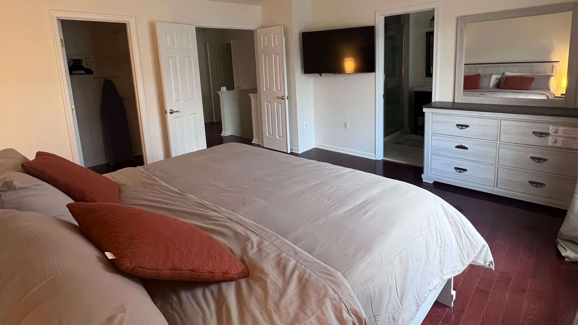 Bedroom-4